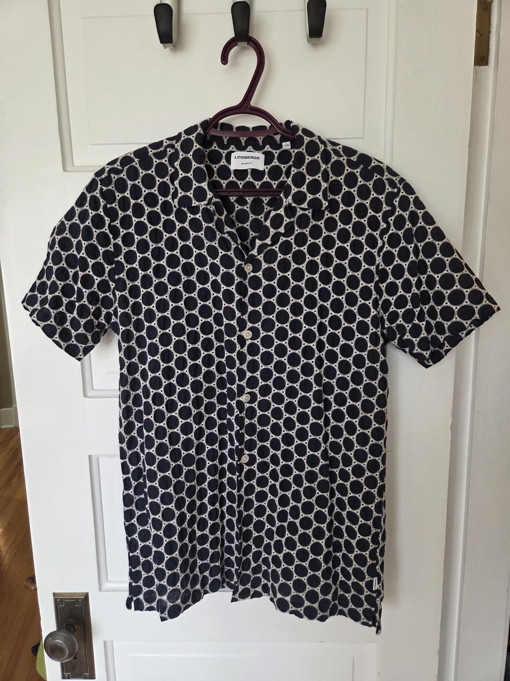 Men's Black & White Geometric Short Sleeve Button-Down Shirt
